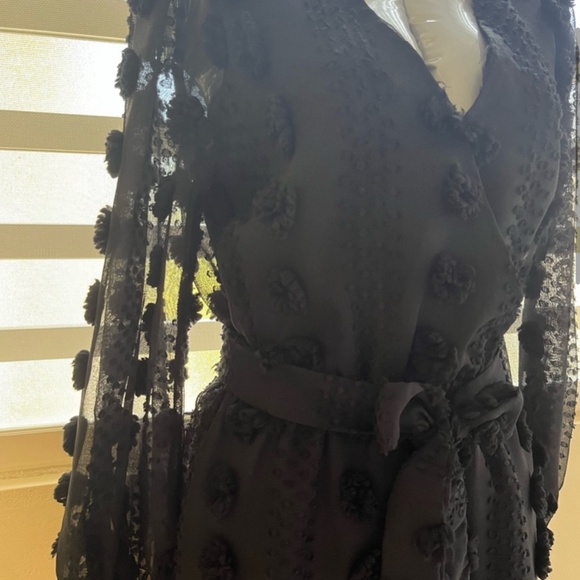 Black Pom Pom boutique Romper by flying tomato - Picture 3 of 10